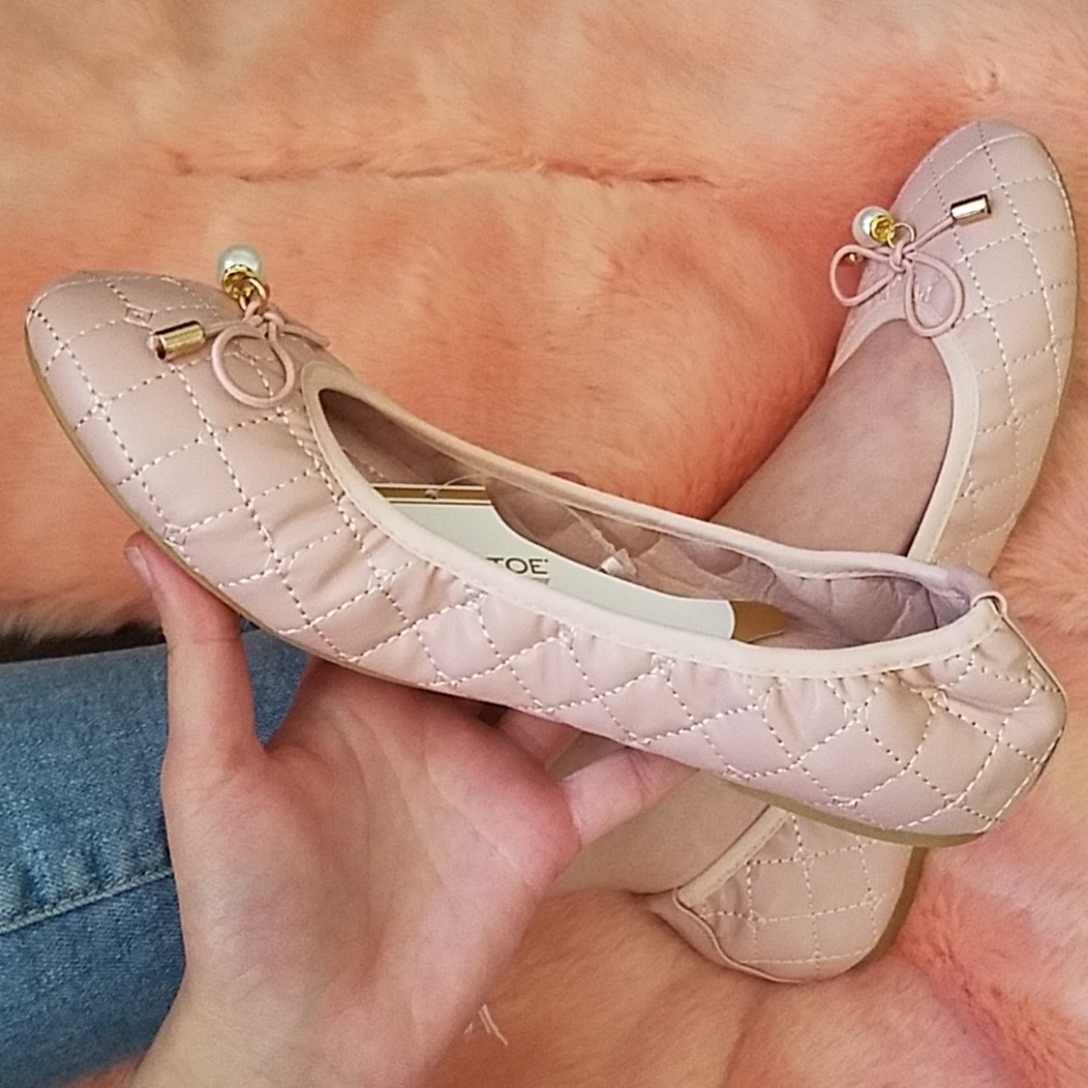 Gold Toe Blush Shoes